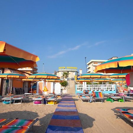 Hotel Giannino Porto Recanati Esterno foto
