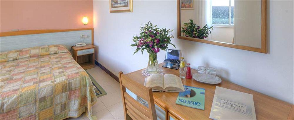 Hotel Giannino Porto Recanati Esterno foto