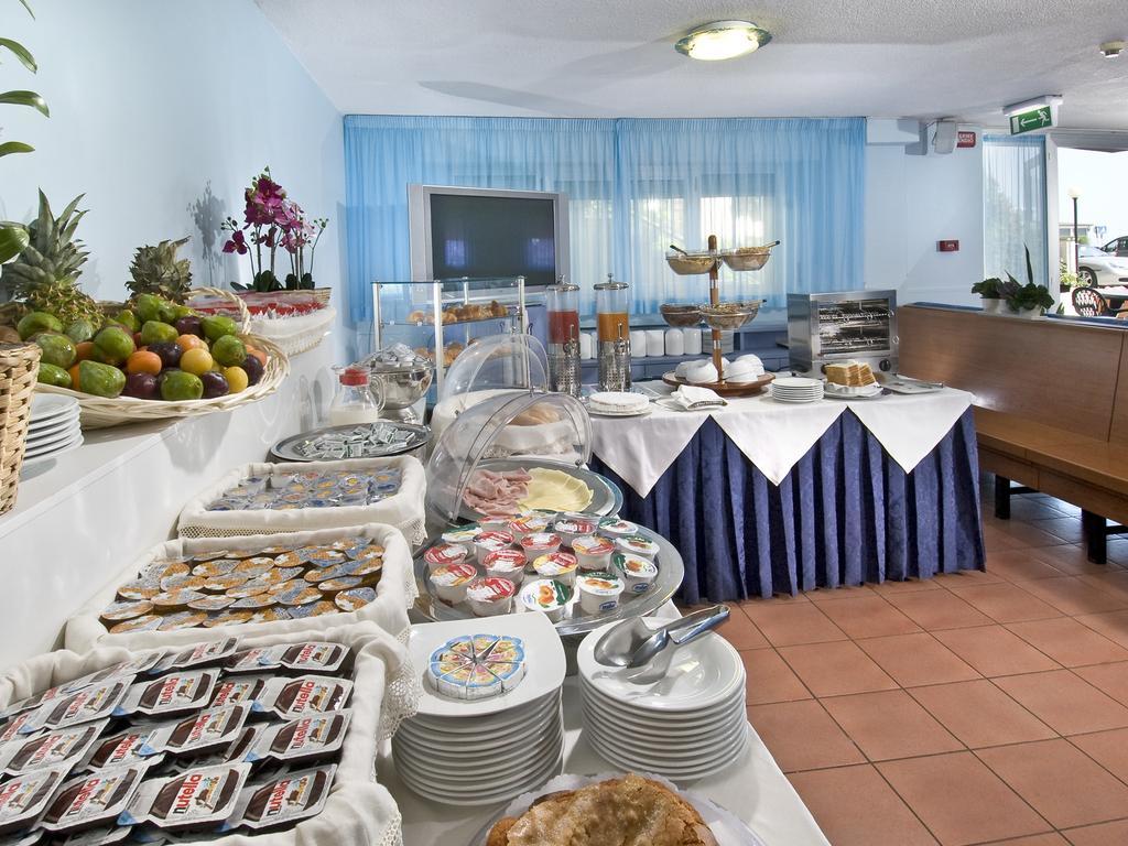 Hotel Giannino Porto Recanati Esterno foto