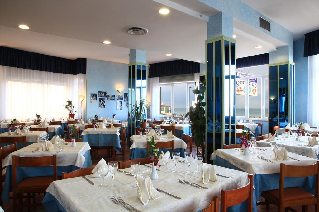 Hotel Giannino Porto Recanati Esterno foto